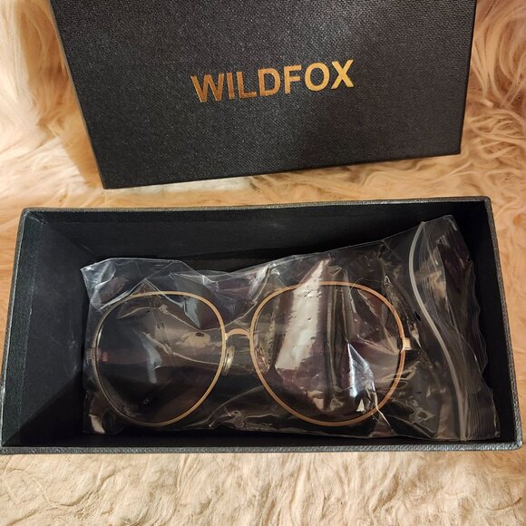 Wildfox Aviator Sunglasses - Picture 4 of 6